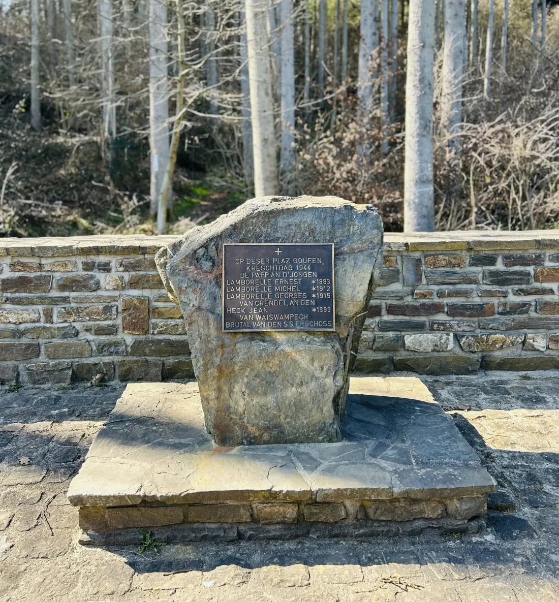 monumentvictimegestapoclervaux.jpg